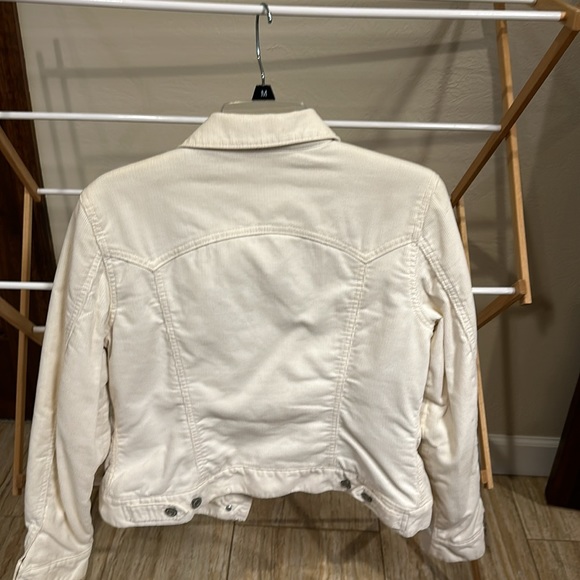 Winter white women’s Gap corduroy jacket with fleece lining - Picture 4 of 4